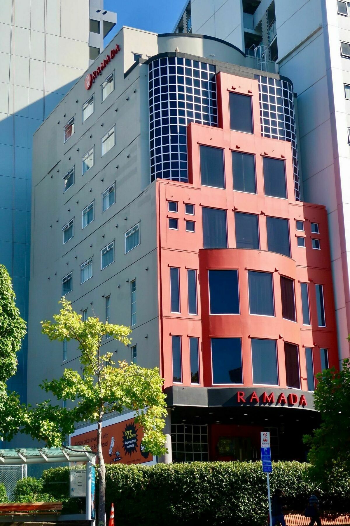 Ramada Suites By Wyndham Auckland - Federal Street Экстерьер фото