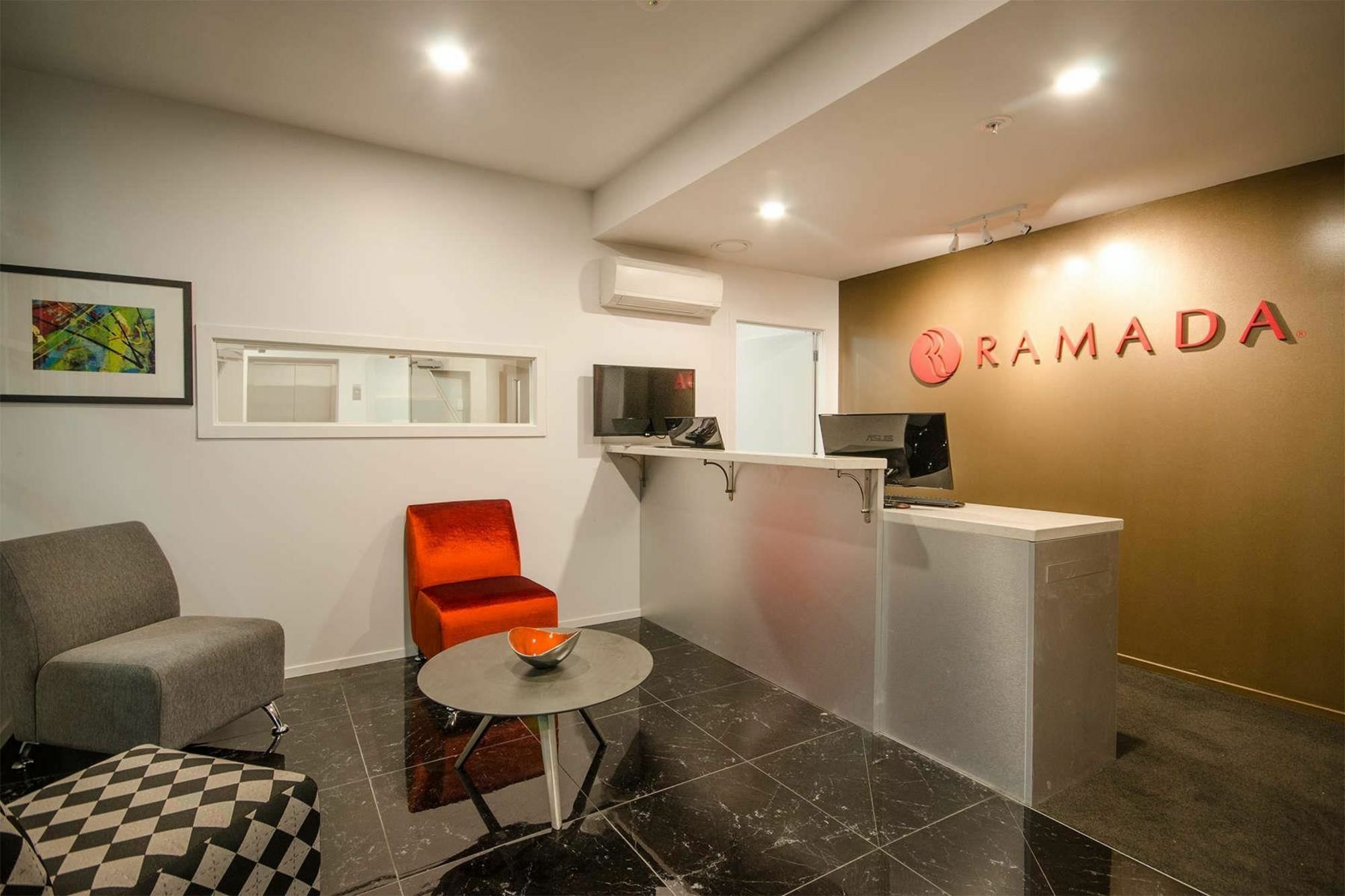 Ramada Suites By Wyndham Auckland - Federal Street Экстерьер фото